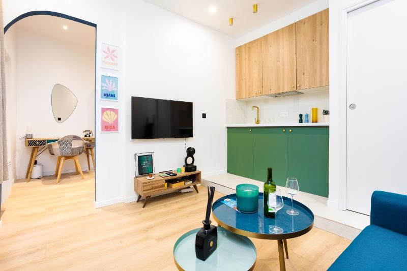 Andy Home - Cosy studio near the Eiffel Tour — отель в Париже, Франция