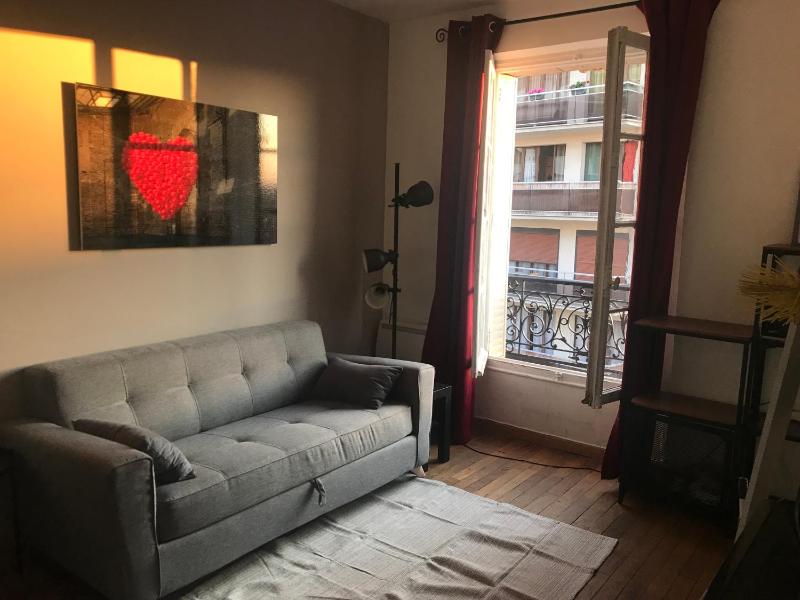 Цены на Appart douillet Paris 11 в Париже