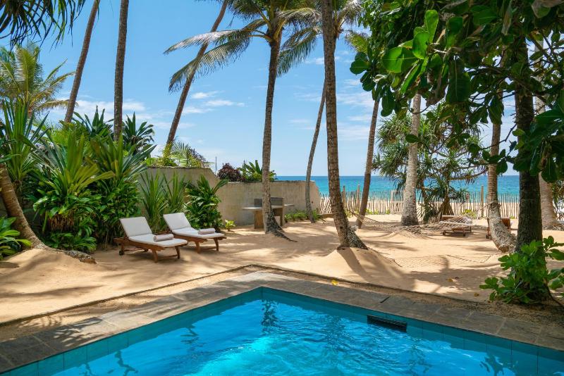 Цены на Taru Villas 906 - Hikkaduwa в Хиккадува
