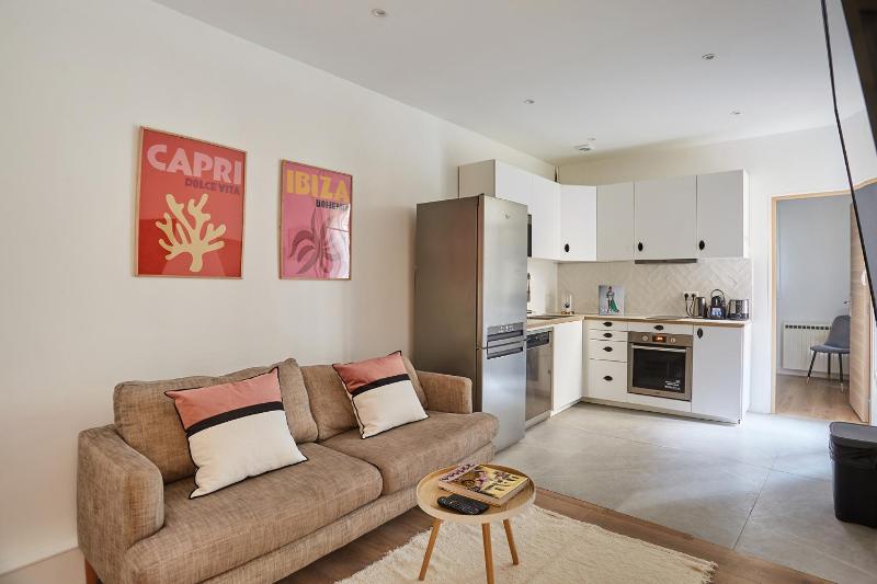 Apartment Parc des expositions by Studio prestige — комфортный отель в Париже