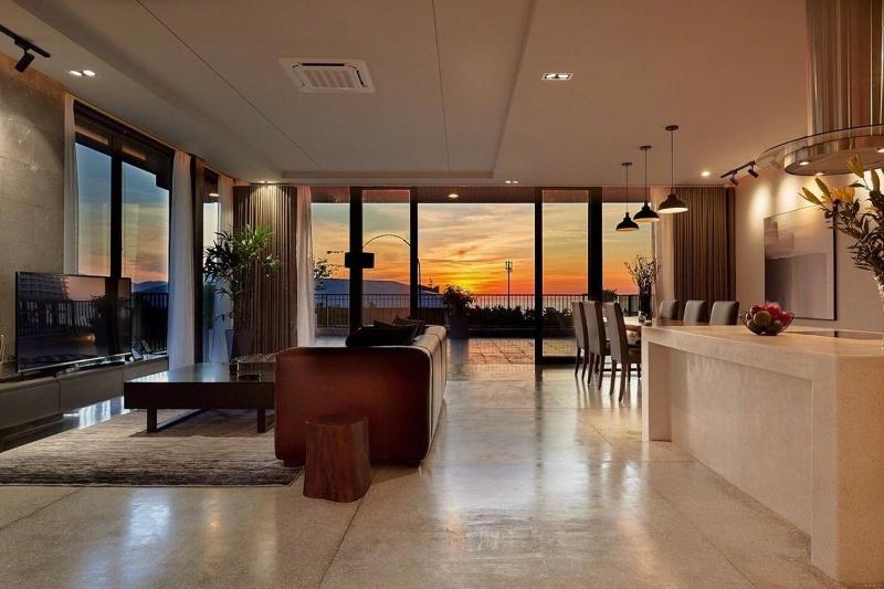 Spacious 1bdr Perfect For Romantic Weekend Seaview — отель с удобствами в Дананге