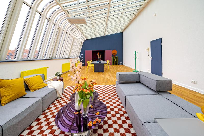SKY LOFT in the Heart of Berlin — отель с удобным расположением в Берлине