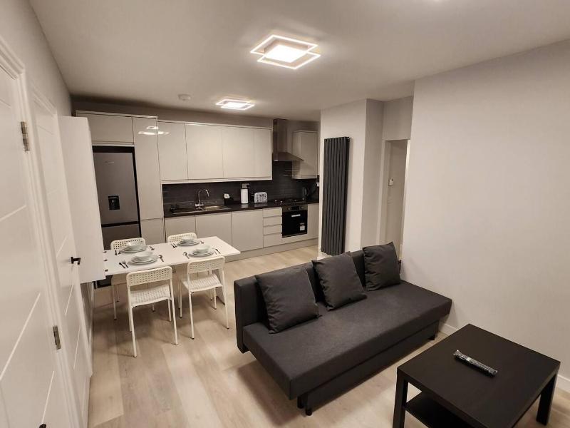 Beautiful 2-Bed Apartment in London - Sleeps 6! — отель в Лондоне, Соединенное Королевство