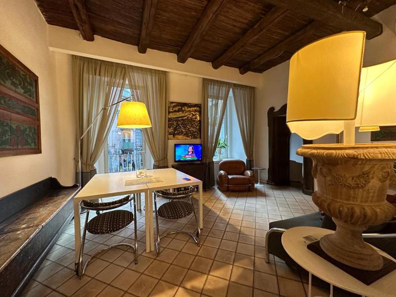 Цены на La casa dell'architetto в Неаполе
