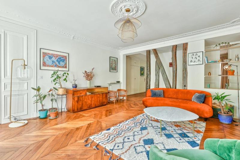 Bright apartment for 6 people in the Marais — отель с удобным расположением в Париже