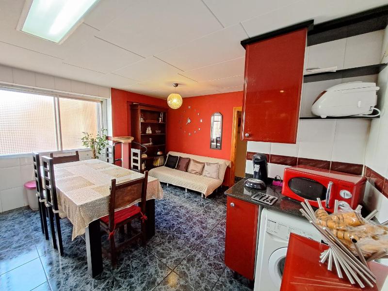 Full equipped and comfortable apartment with WiFi — забронировать отель в Валенсии