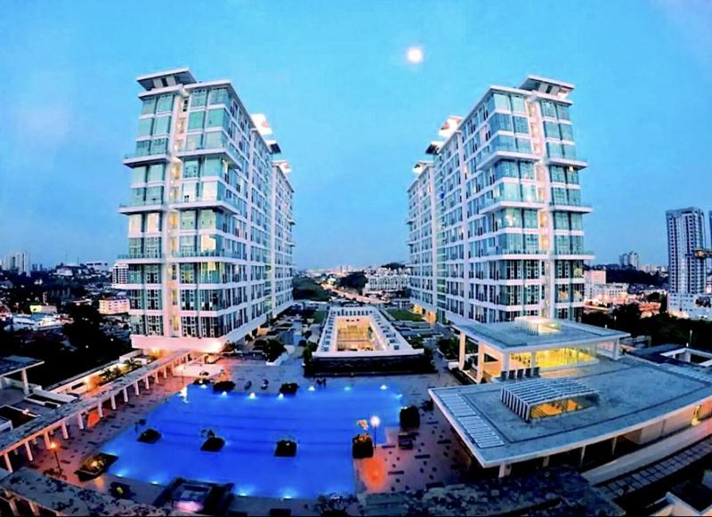 The Scott Garden Kuala Lumpur by HomeStay Solutions Management — комфортный отель в Куала-Лумпуре