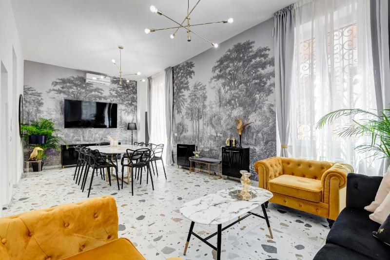 Villa Chiara - a new Luxury Star is born in Rome! — отель с удобным расположением в Риме
