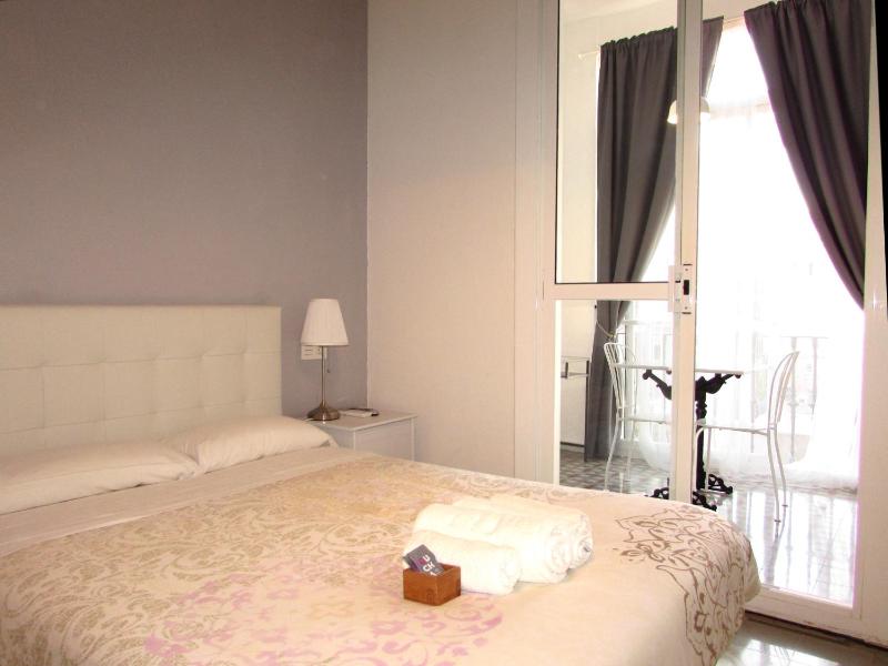 Pensio Cerdanya — комфортный отель в Барселоне