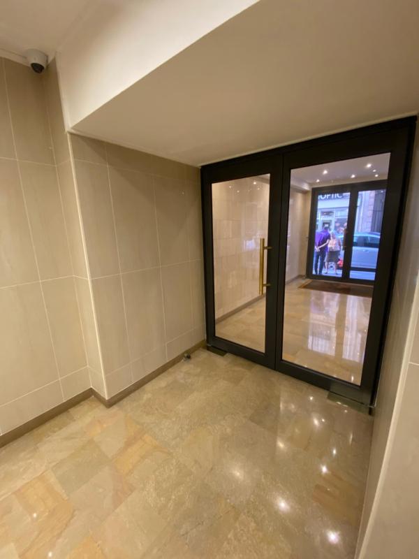 Small studio paris 16 best location — забронировать отель в Париже