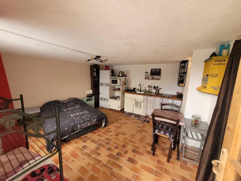 Superbe studio proches toutes commodites Place du marche de St Roch — отель с удобным расположением в Николь
