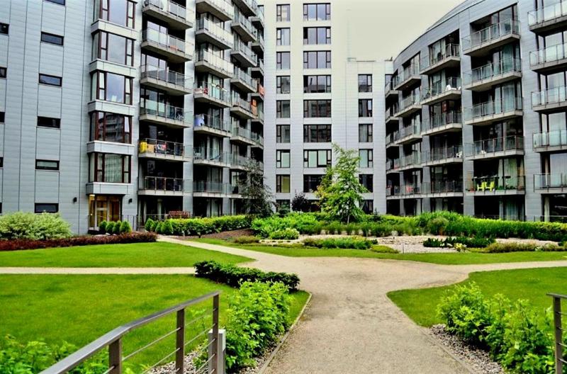 Glamour Apartament — забронировать отель в Варшаве