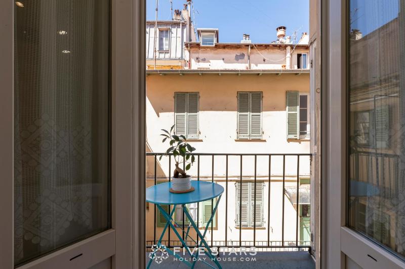 Suite La boheme Five stars Holiday house — забронировать отель в Николь