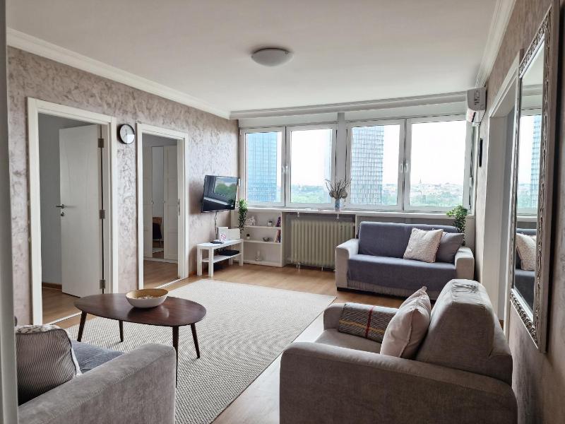 Usce Downtown Apartment — отель в Белграде, Сербия