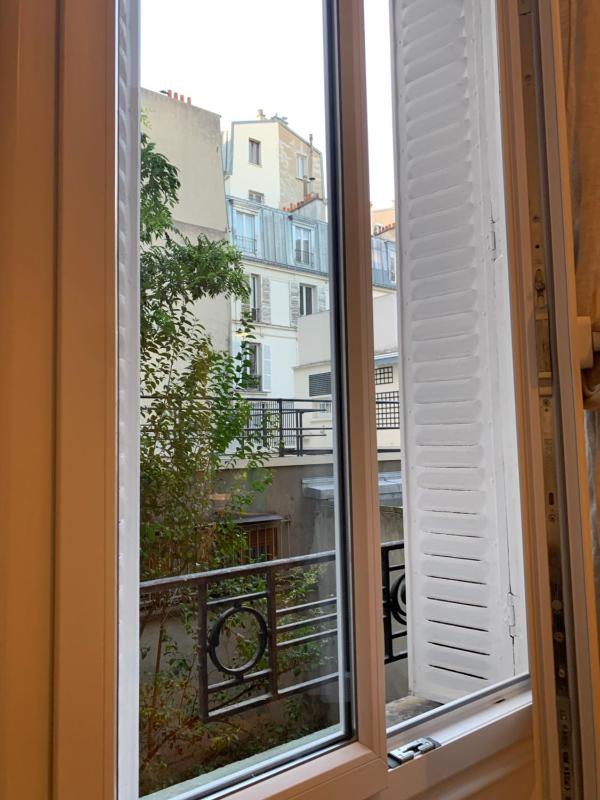 Paris: central luminous and cozy studio — забронировать отель в Париже