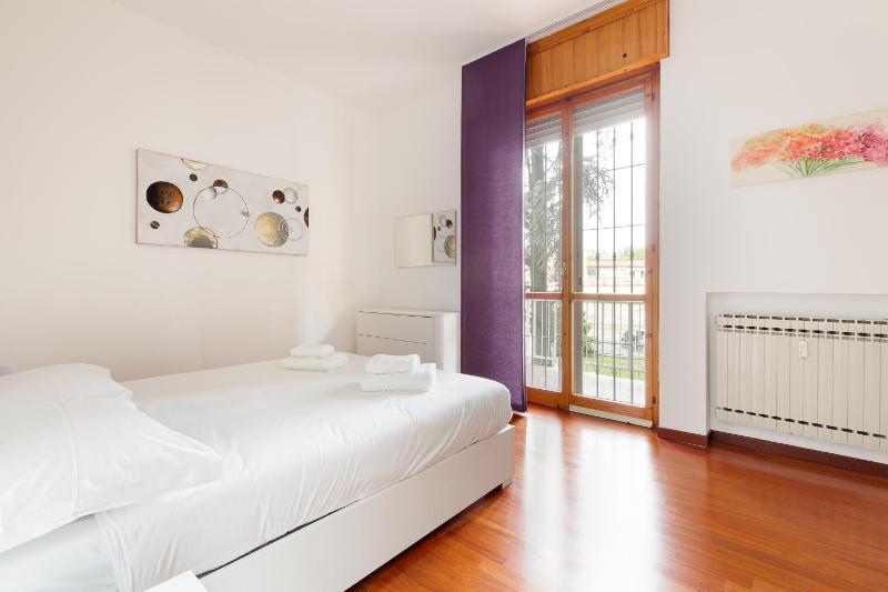APT con terrazzo a Milano- Greco Pirelli! — комфортный отель в Милане