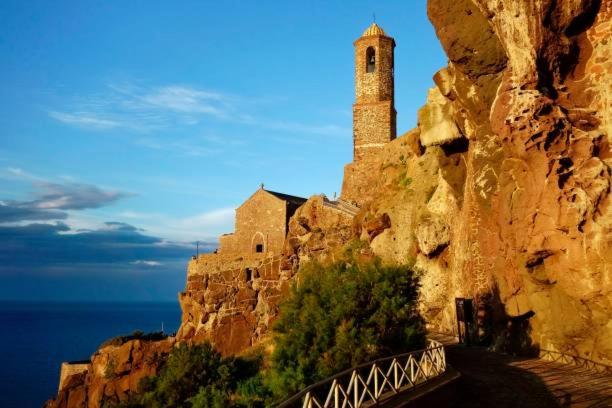 LA CASA DI CRI a Castelsardo - Grazioso appartamento vista mare