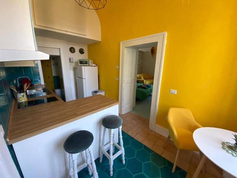 Nel Vicoletto casa vacanze — комфортный отель в Неаполе
