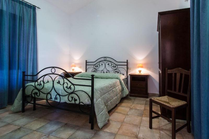 Villa Gaia a Cabras - Splendido Agriturismo con Piscina