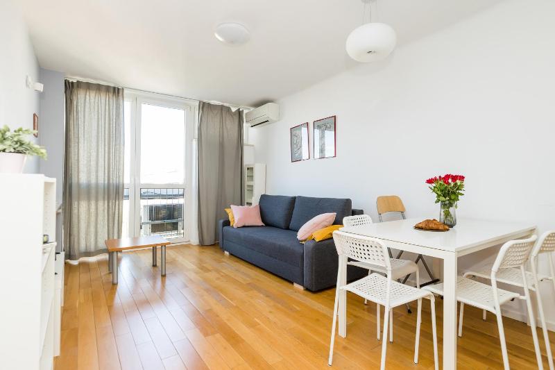 Цены на ShortStayPoland Chlodna (B21) в Варшаве