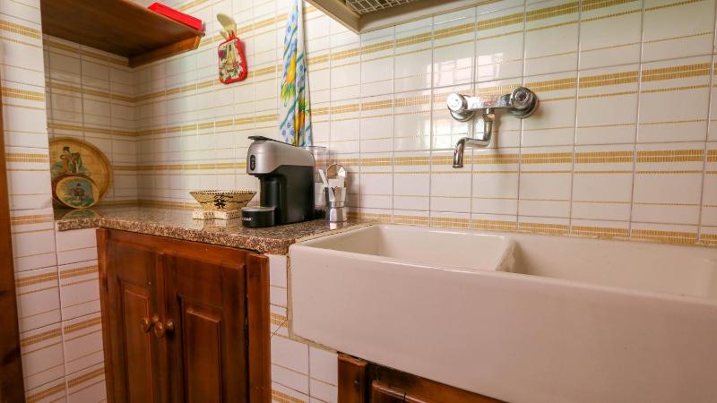 Perda e Testa a Mamoiada - Incantevole villa con piscina