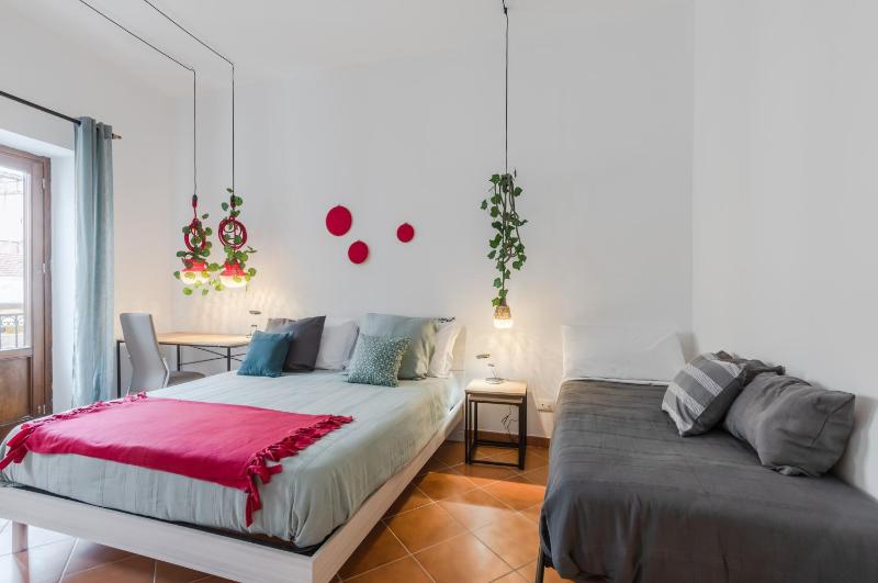 Ballaro Cozy Apartment with Balconies — отель в Палермо, Италия