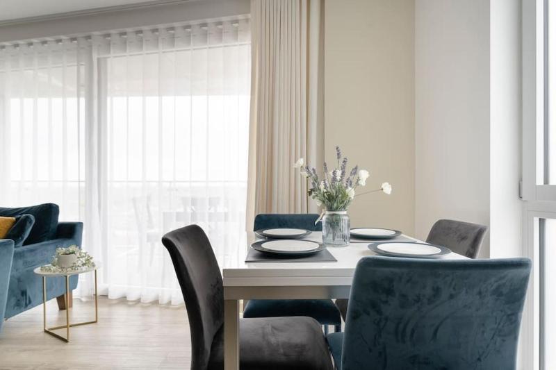 Lovely En-suite Flat with Balcony and Parking. — комфортный отель в Лондоне