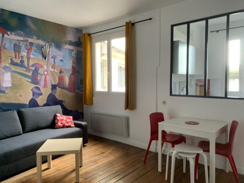 Studio perfect for 2 adults and 1 kid, and up to 2 kids - Jourdain 20e, 25mn to Louvre via line M11 — отель с удобным расположением в Париже