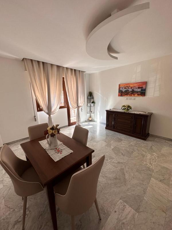 Casa Roma Fiorita — отель с удобным расположением в Риме