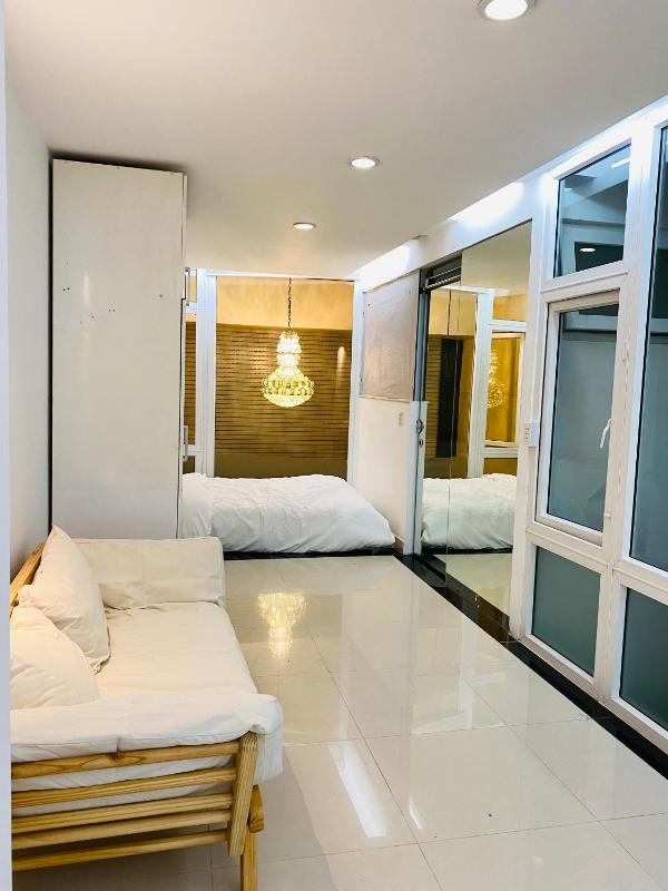 Beautiful Studio (2 single beds) — забронировать отель в Хошимине