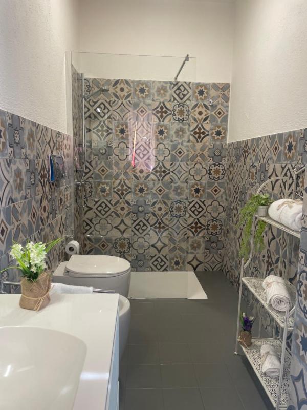 St.Joseph a Olbia - Affascinante B&B con Terrazza