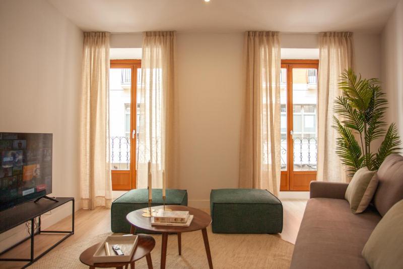 Apartment in Chamberi — отель с удобствами в Мадриде
