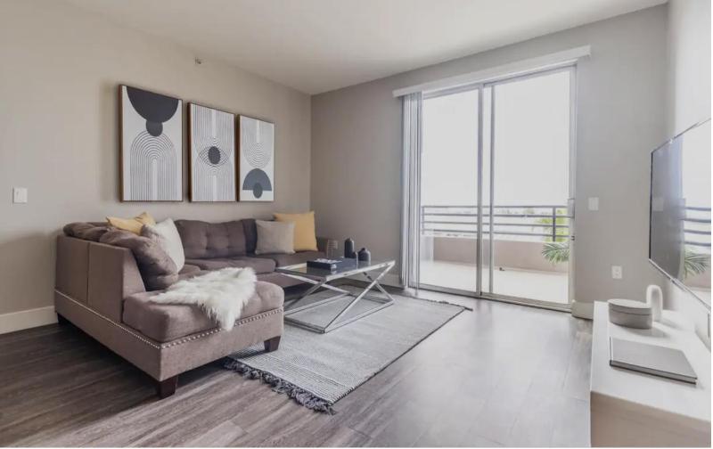 Modern Lux 2 Bedroom in the heart of Santa Monica! — отель с удобным расположением в Лос-Анджелесе