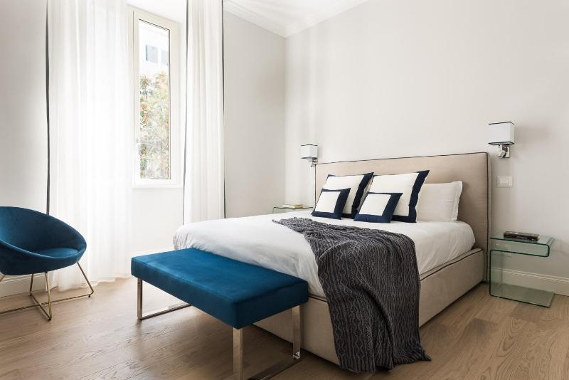 Idyllia - Elegant central flat — комфортный отель в Риме