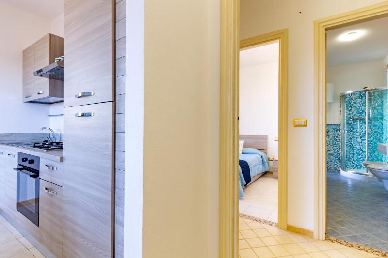 Appartamento MariBentu 3 a Santa Teresa: Oasi con Cucina