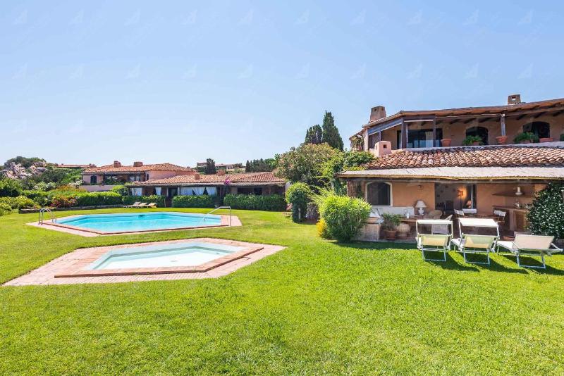 Le Terrazze del Porto a Porto Cervo - Lusso e Piscina