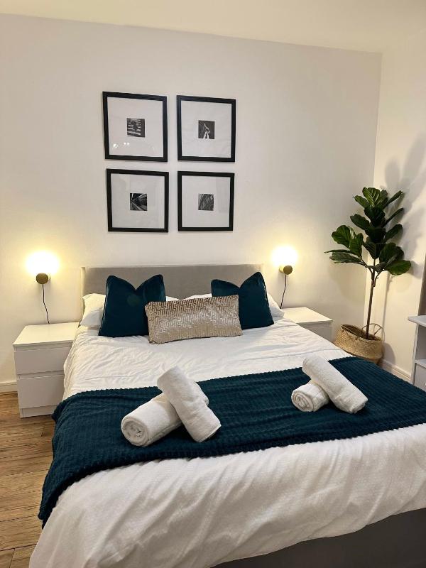 Central-LUXE 1 BR-Kensington-24 7 security-Netflix — отзывы гостей и цены