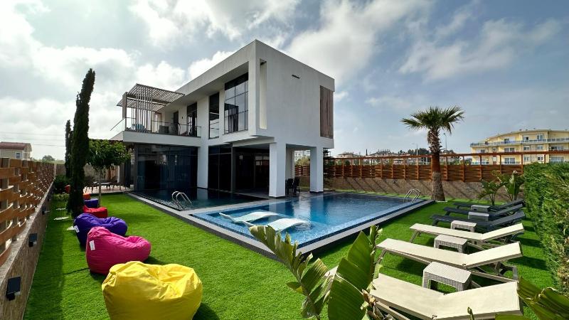 DrVillaSuits Casa Diva — забронировать отель в Белеке