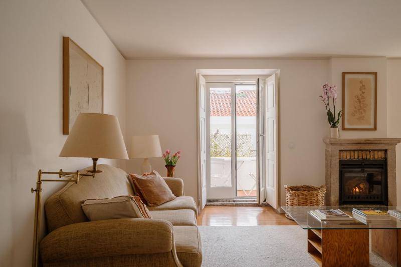 Secret Garden Apartment in Alfama — отель с удобствами в Лиссабоне
