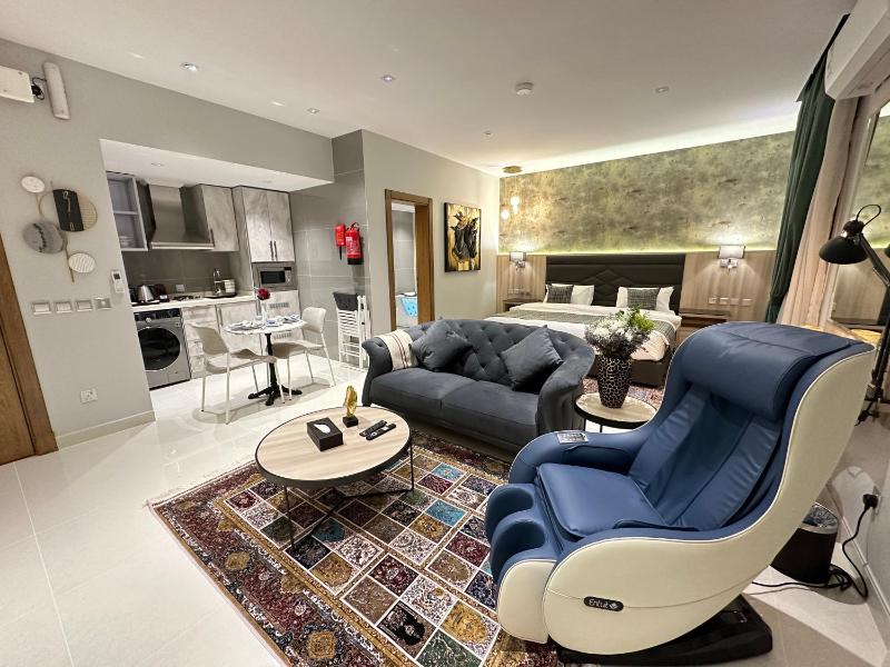 Jeddah Luxury stay for Self Check-In Apartment — отель с удобным расположением в Джидде