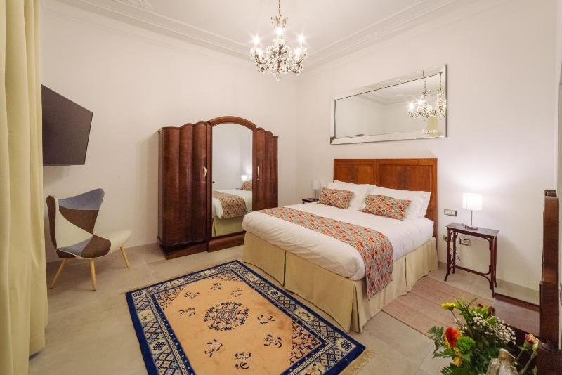 Waterfront Suites a Cagliari - Elegante affittacamere vista porto