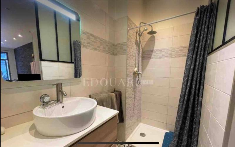 Cosy Appartement - Port de Nice — отель с удобным расположением в Николь
