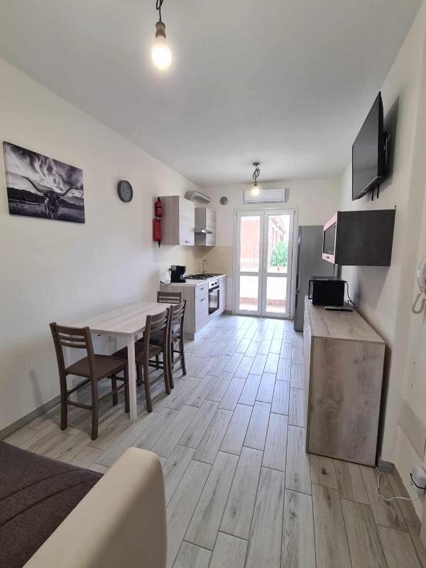 Civico 14 Apartment 4B a Monserrato - Spazioso Comfort