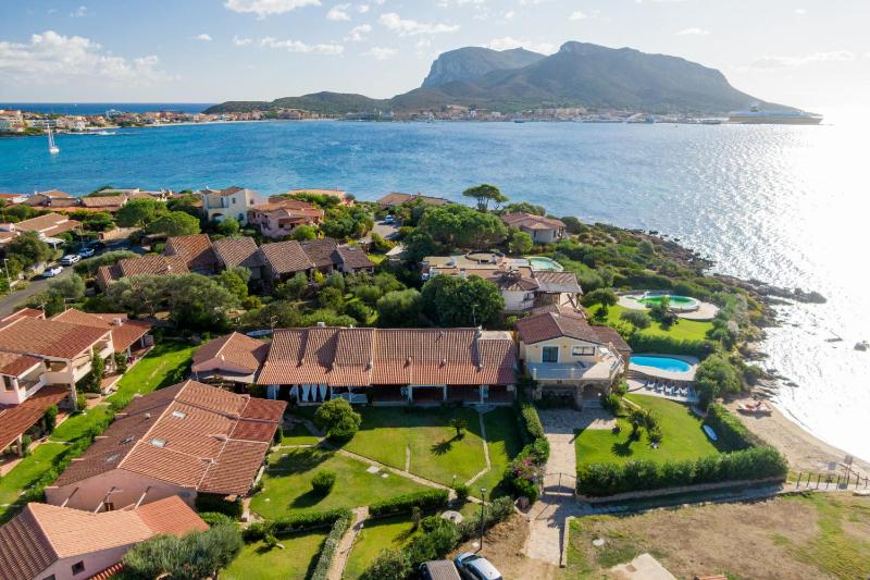 Casa Flavia a Golfo Aranci - Lussuoso appartamento vista mare