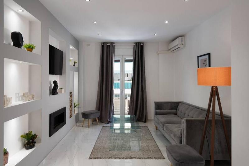 "Athens Cosmos" Apartment in Neos Kosmos — отзывы гостей и цены
