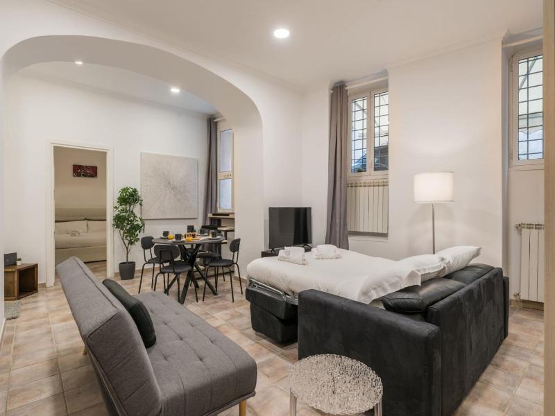 The Best Rent - Gorgeous one-bedroom apartment near Piazza di Spagna — комфортный отель в Риме