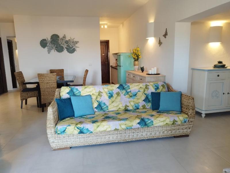 Casa a La Marmorata: Incantevole Appartamento Fronte Mare