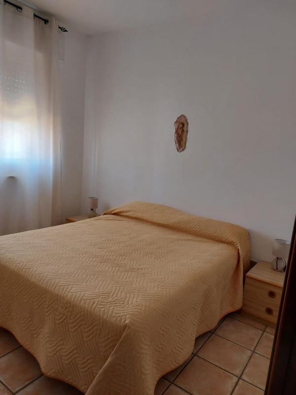 Valledoria Centro - Elegante Appartamento con Terrazza
