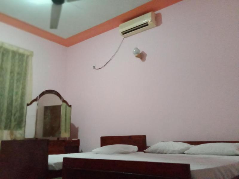 Attractive house with all the facilitates(ac/non ac). — комфортный отель в Бентота
