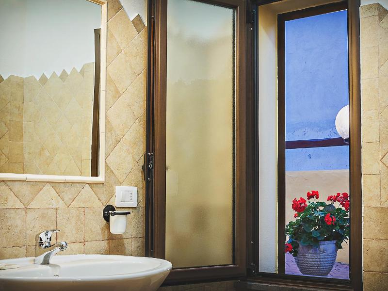 B&B ICHNOS a Cala Gonone - Relax a due passi dal mare